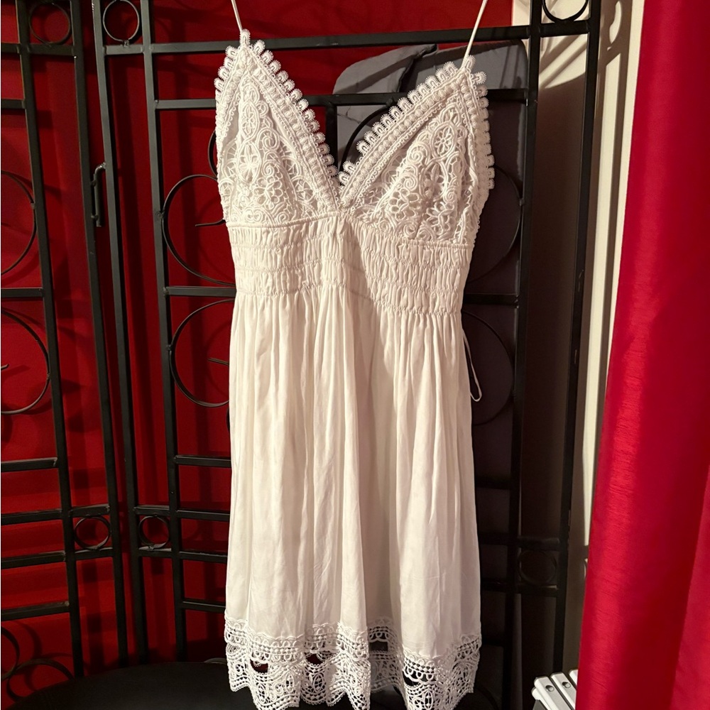 Zara White Mini Dress with Lace Details